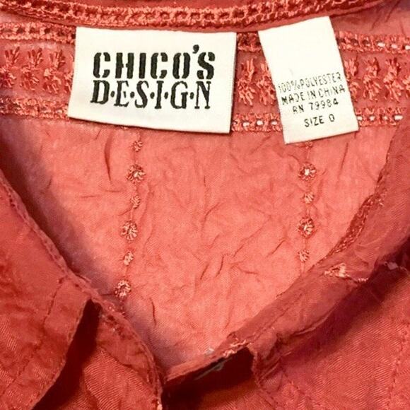 Vintage Chico’s Design Red Embroidered Eyelet Blouse Size S-M Button Up Top 90s - Picture 3 of 8